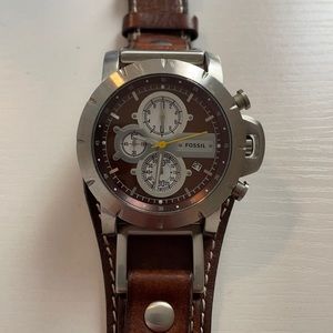 Men’s Fossil Watch w/ Brown Leather Strap